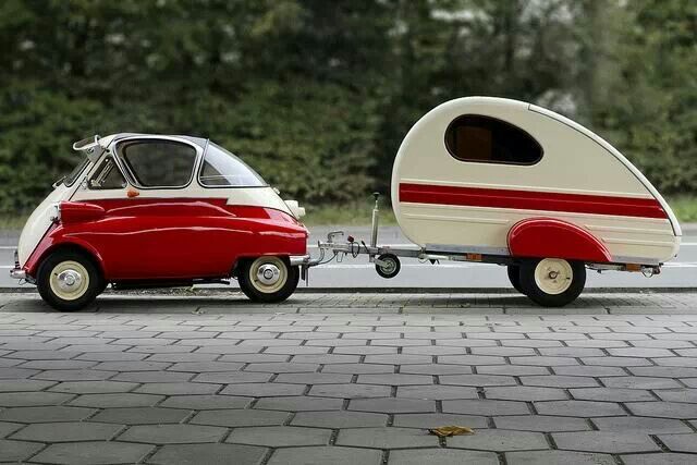 BMW Isetta with caravan !